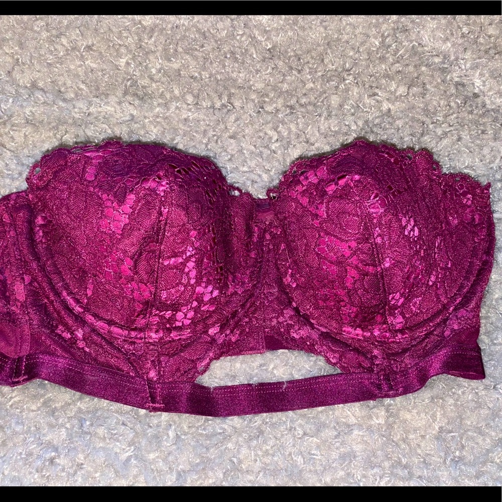 Victoria’s Secret very sexy bra